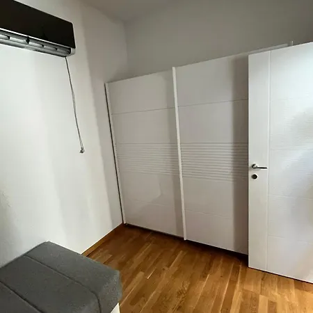 Apartman Urban Nest Detelinara Free Public Parking *