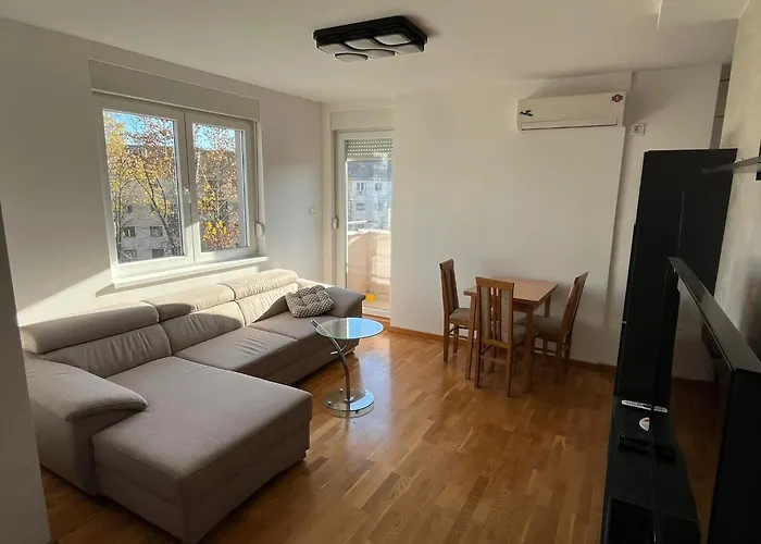 Urban Nest Detelinara Free Public Parking Daire *