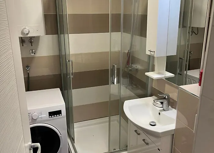 Urban Nest Detelinara Free Public Parking